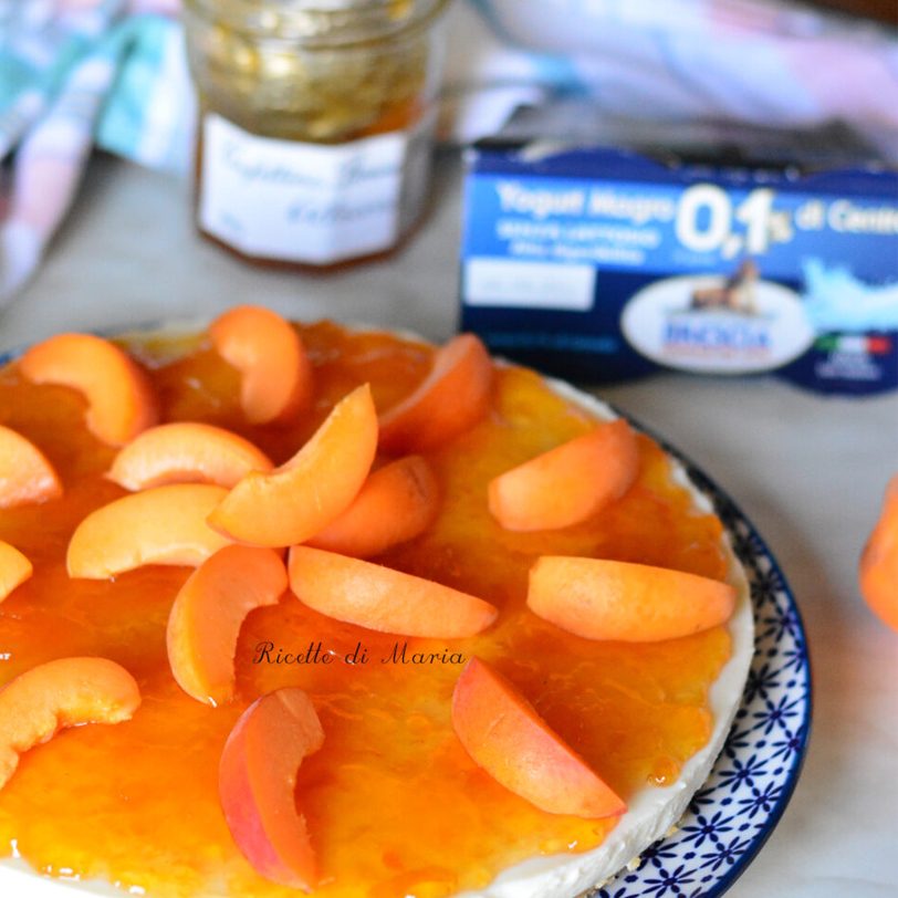 Cheesecake alle albicocche con yogurt